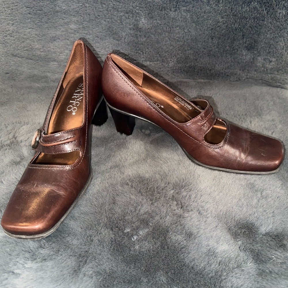 Franco Sarto Diane Mary Jane Pump